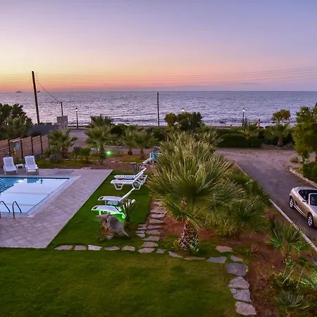 Appartement Mariza's Beachfront With Swimming Pool